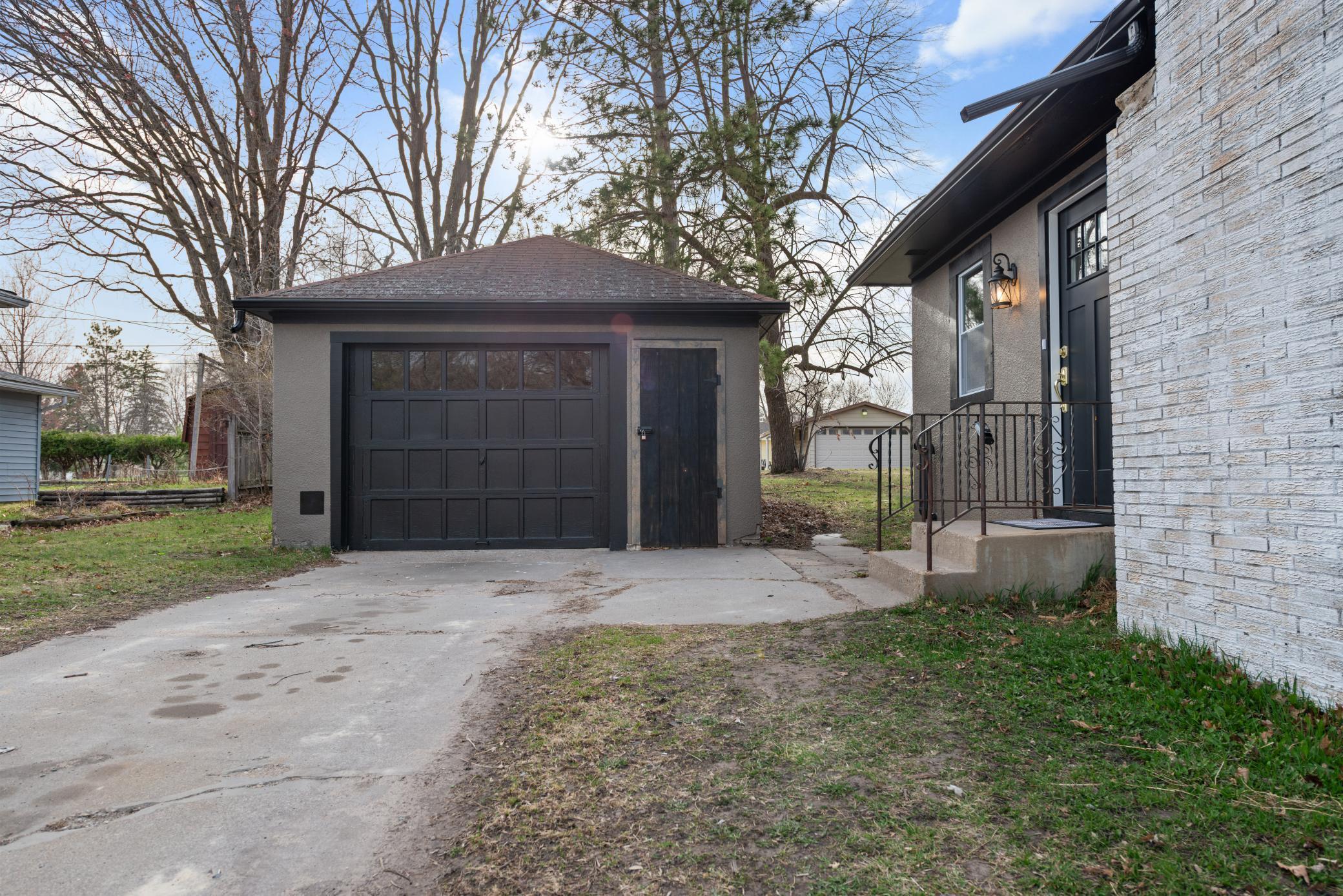 809 7th Street Northeast Staples, MN 56479 - Photo 29 of 32