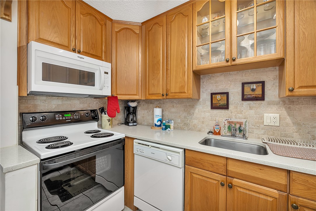 1500 Demere Road, Unit F6 St. Simons Island, GA 31522 - Photo 2 of 18