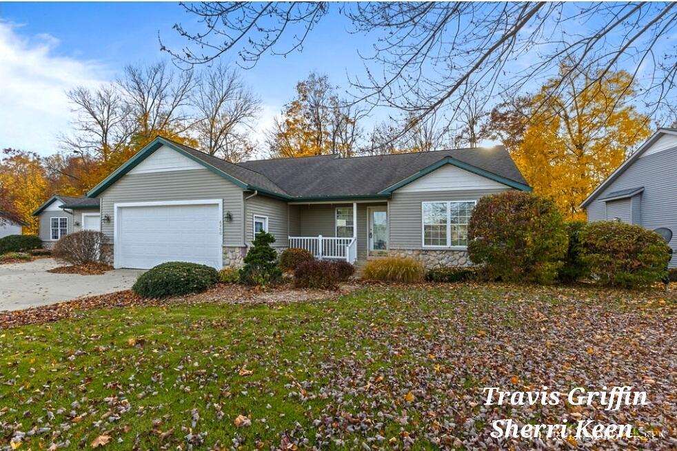 6600 Ravineview Southeast Caledonia, MI 49316 - Photo 1 of 32 20221028-075705
