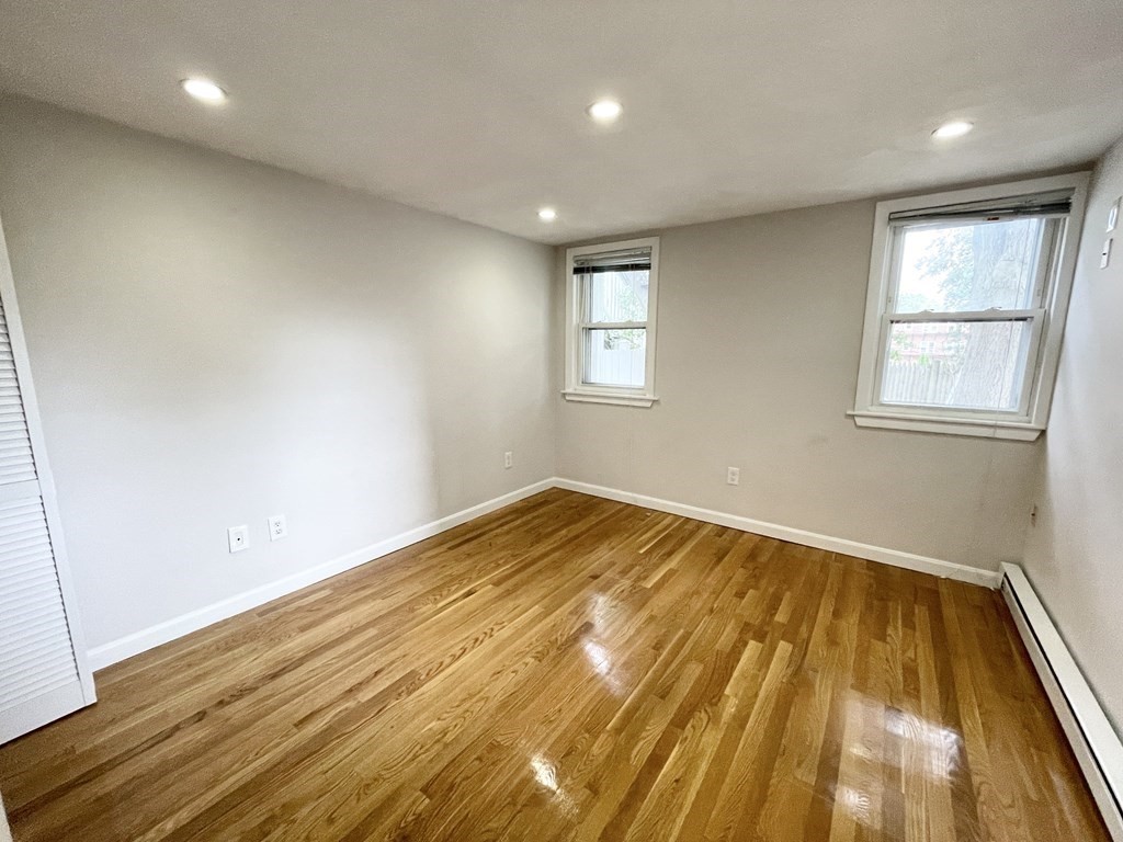 130 P, Unit 1 Boston, MA 02127 - Photo 9 of 15