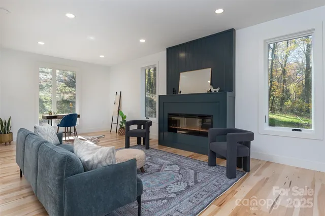 $799,000 | 110 Providence Road, Asheville, NC 28806