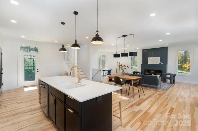 $799,000 | 110 Providence Road, Asheville, NC 28806