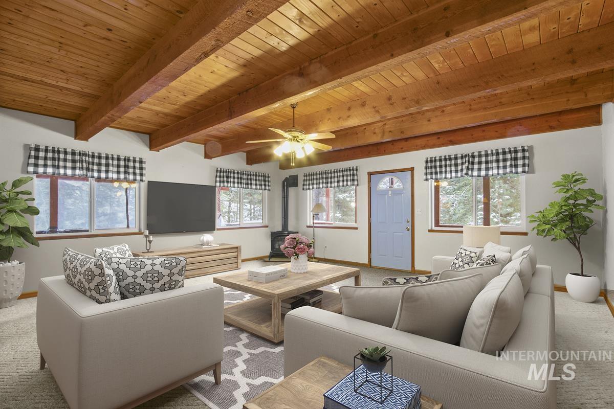 1222 Crown Point Parkway Cascade, ID 83611 - Photo 13 of 40