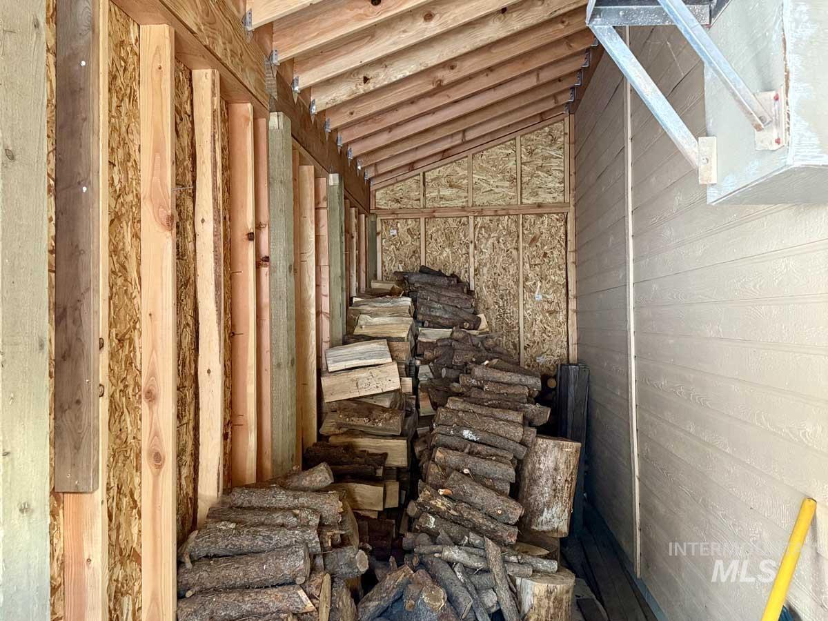 1222 Crown Point Parkway Cascade, ID 83611 - Photo 27 of 40