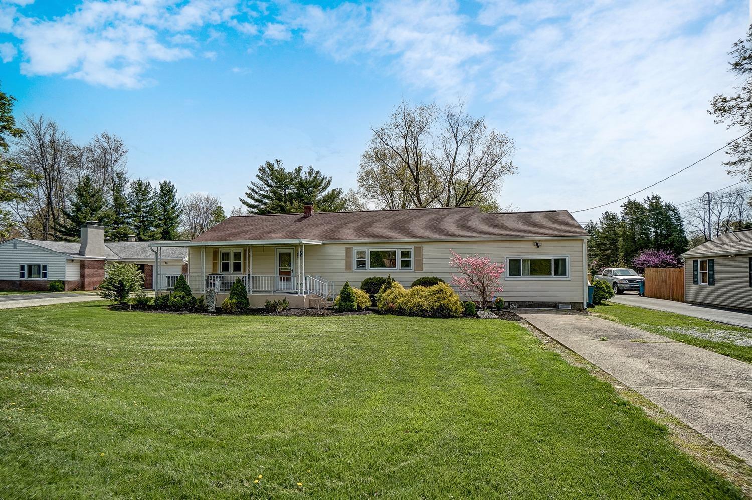 41 Apple Road Amelia, OH 45102 - Photo 4 of 46 Gallery Image 4