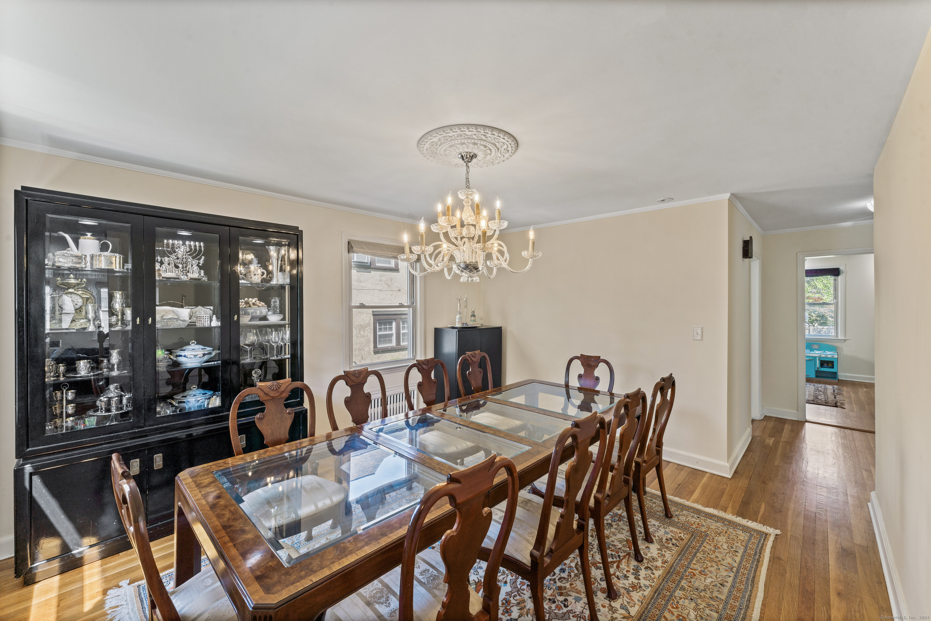 112 4th Street Stamford, CT 06905 - Photo 6 of 40