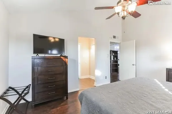 $2,350 | 105 Gladiola Lane, Unit B, Castle Hills, TX 78213