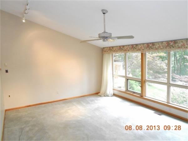 24 Edgehill Road Haverhill, MA 01830 - Photo 12 of 27 Gallery Image 12