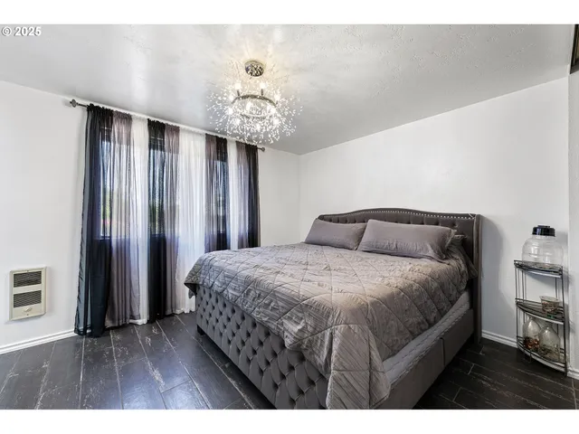 $332,000 | 144 Southwest Peppertree Court, Roseburg, OR 97471