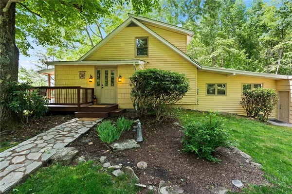 $750,000 | 351 Old Bark Road, Boone, NC 28607