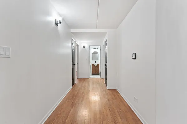 $249,000 | 914 North Austin Boulevard, Unit A5, Oak Park, IL 60302