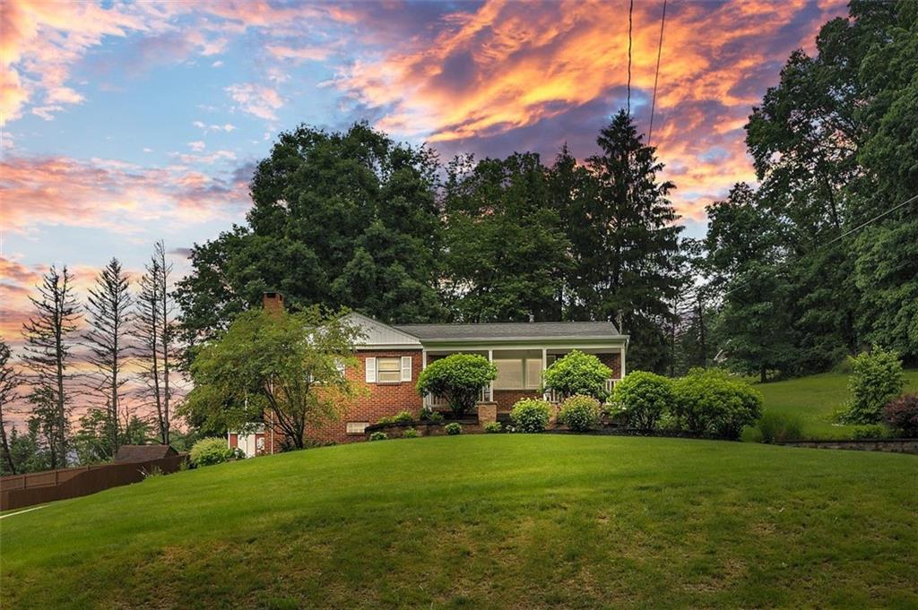 360 Orr Avenue, Apollo, PA 15613 Compass