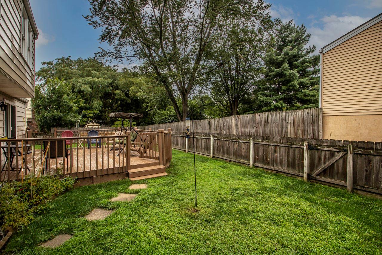 6384 Peardale Road East Columbus, OH 43229 - Photo 6 of 56