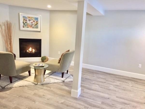 36 Richards Road Southborough, MA 01772 - Photo 8 of 16 Gallery Image 8