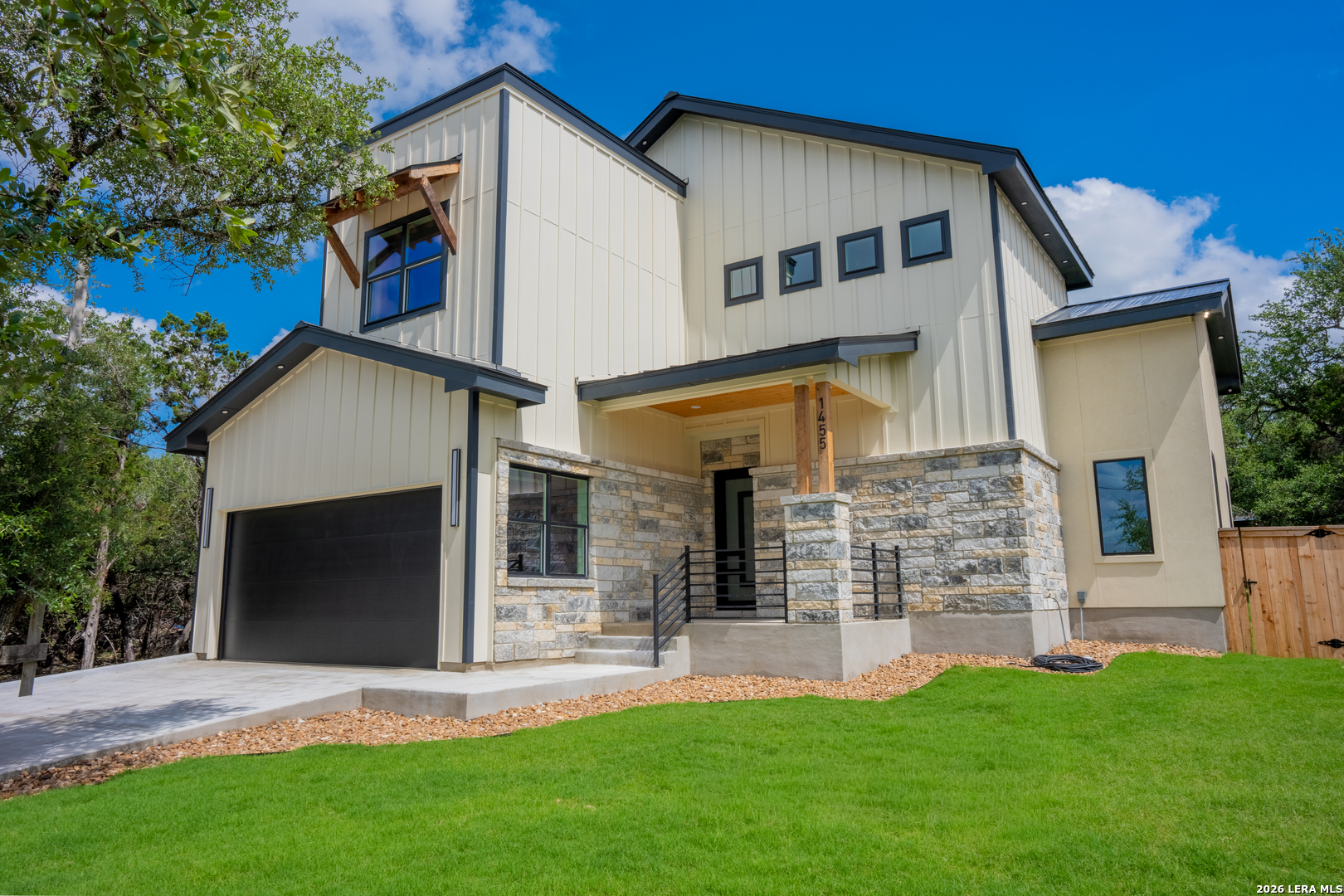 1455 Cedar Grove Trail Spring Branch, TX 78070 - Photo 2 of 27