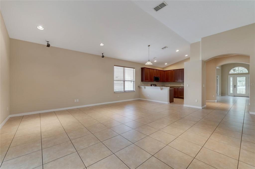 8116 Tumeric Court Orlando, FL 32817 - Photo 7 of 26
