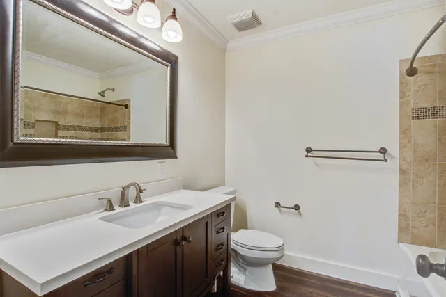 $900,000 | 1138 Lee Shore Lane, Mount Pleasant, SC 29464