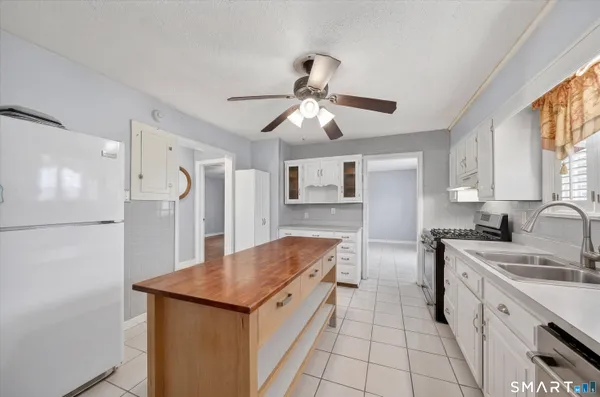 $549,000 | 150 Gurdon Street, Bridgeport, CT 06606