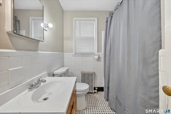 $549,000 | 150 Gurdon Street, Bridgeport, CT 06606