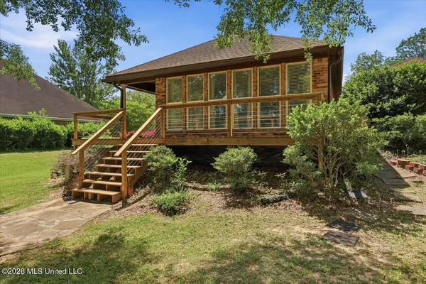 $319,900 | 449 Bradford Drive, Brandon, MS 39047