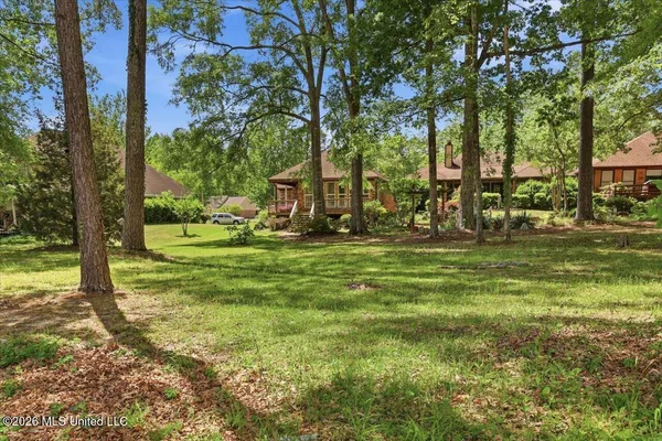 $319,900 | 449 Bradford Drive, Brandon, MS 39047