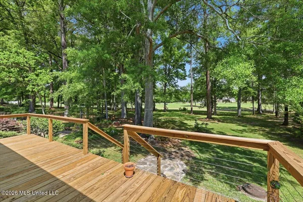 $319,900 | 449 Bradford Drive, Brandon, MS 39047