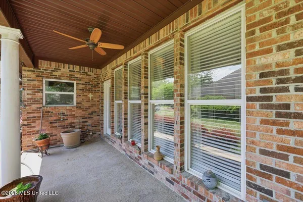 $319,900 | 449 Bradford Drive, Brandon, MS 39047