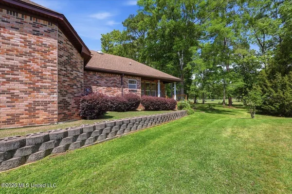 $319,900 | 449 Bradford Drive, Brandon, MS 39047