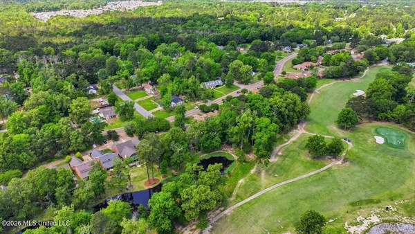 $319,900 | 449 Bradford Drive, Brandon, MS 39047
