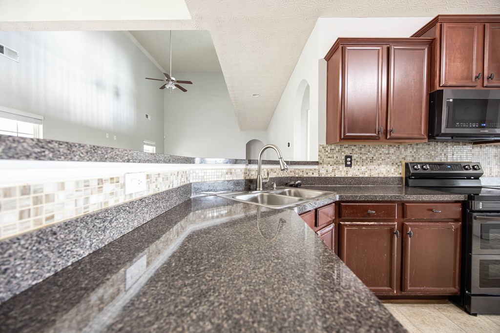 40 Apache Trail Fort Mitchell, AL 36856 - Photo 10 of 45