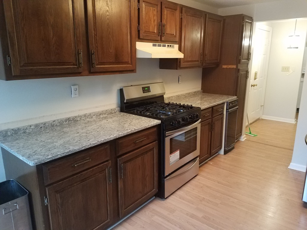 255 North Road, Unit 137 Chelmsford, MA 01824 - Photo 7 of 34 Gallery Image 7