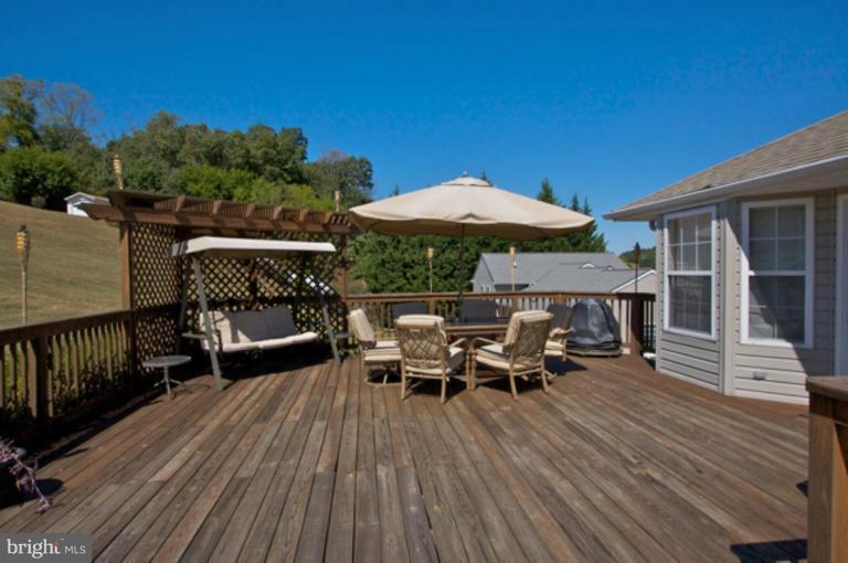 108 Mason Runn Lane Rising Sun, MD 21911 - Photo 14 of 18 Deck