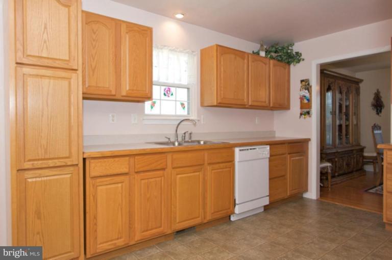 108 Mason Runn Lane Rising Sun, MD 21911 - Photo 6 of 18 Kitchen #2