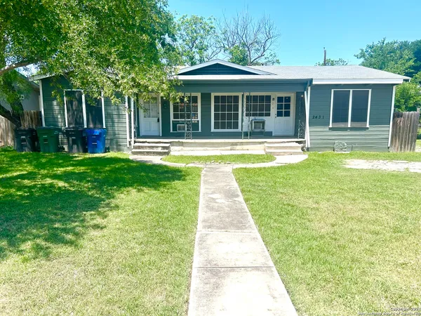 $949 | 2431 Cincinnati Avenue, Unit 1, San Antonio, TX 78228