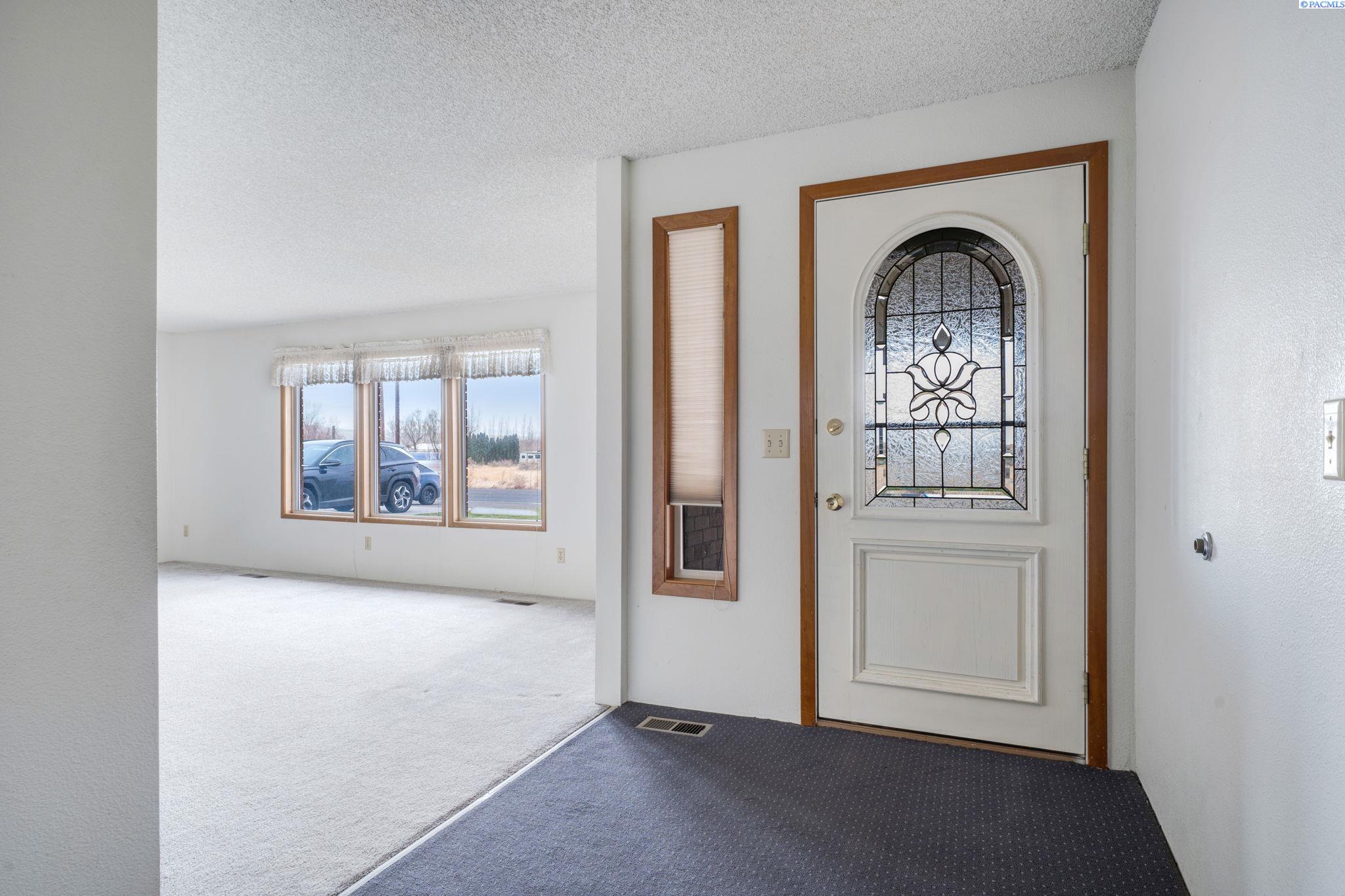 23503 East Ruppert Road Benton City, WA 99320 - Photo 4 of 31 Gallery Image 4