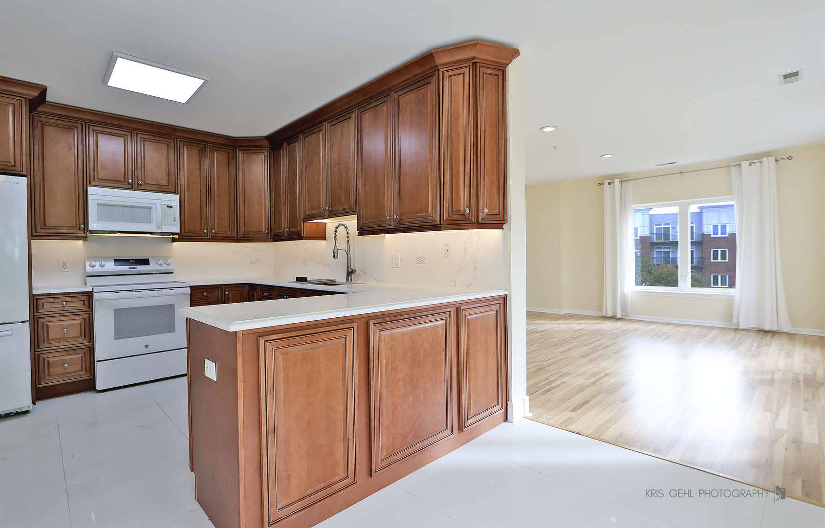 820 Weidner Road, Unit 401 Buffalo Grove, IL 60089 - Photo 8 of 27