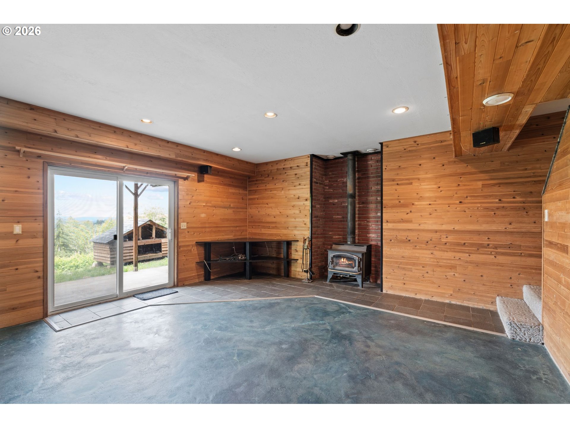 4955 Green Mountain Road Kalama, WA 98625 - Photo 24 of 37