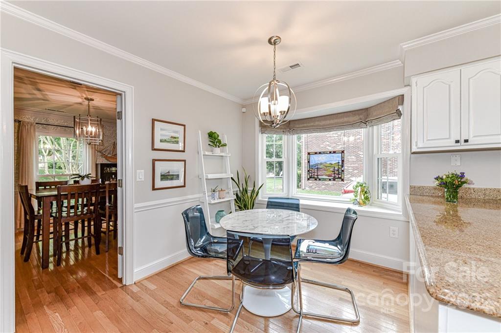 2432 Hamilton Mill Road Charlotte, NC 28270 - Photo 13 of 41 Gallery Image 13