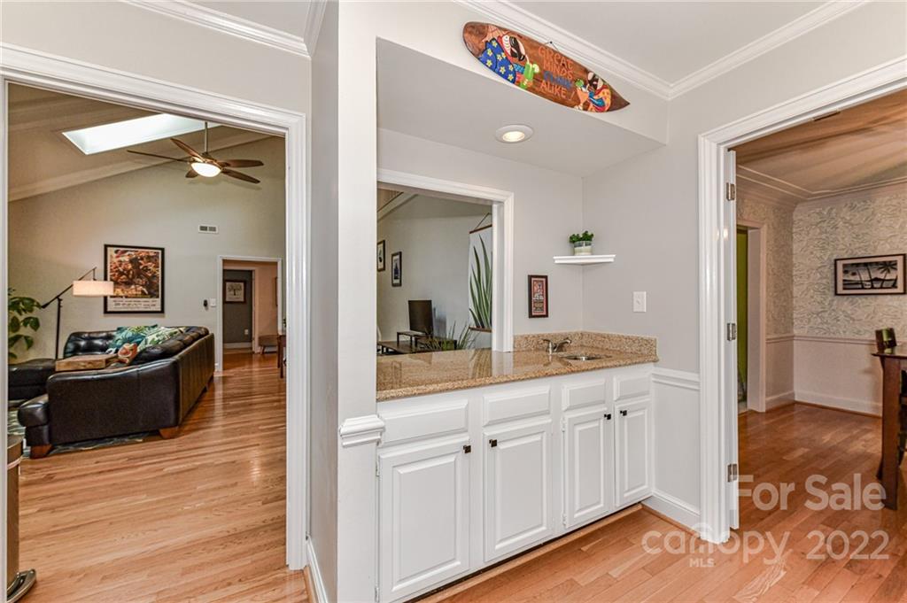 2432 Hamilton Mill Road Charlotte, NC 28270 - Photo 15 of 41 Gallery Image 15