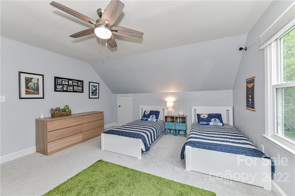 2432 Hamilton Mill Road Charlotte, NC 28270 - Photo 28 of 41 Gallery Image 28