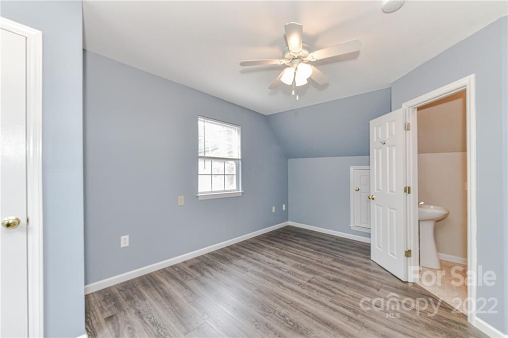 2432 Hamilton Mill Road Charlotte, NC 28270 - Photo 34 of 41 Gallery Image 34