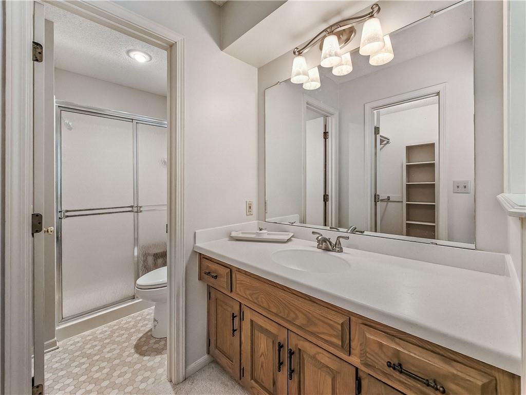 10560 Noland Road Lenexa, KS 66215 - Photo 18 of 36