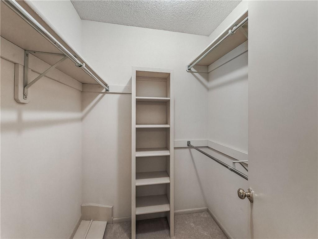 10560 Noland Road Lenexa, KS 66215 - Photo 20 of 36