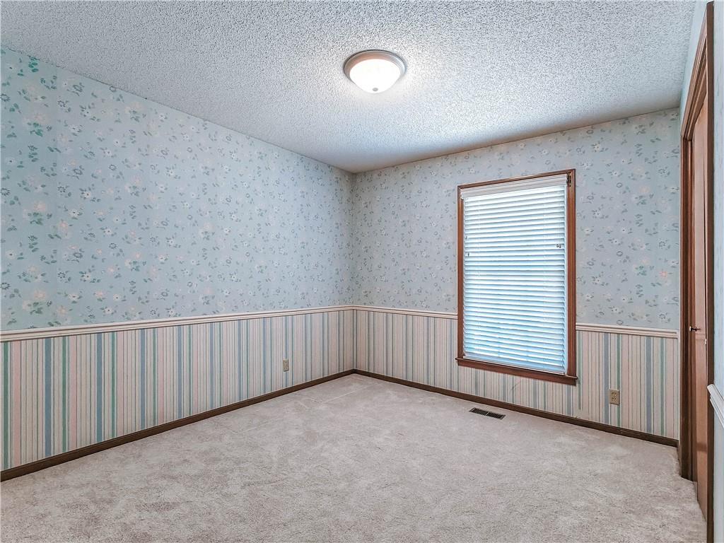 10560 Noland Road Lenexa, KS 66215 - Photo 22 of 36