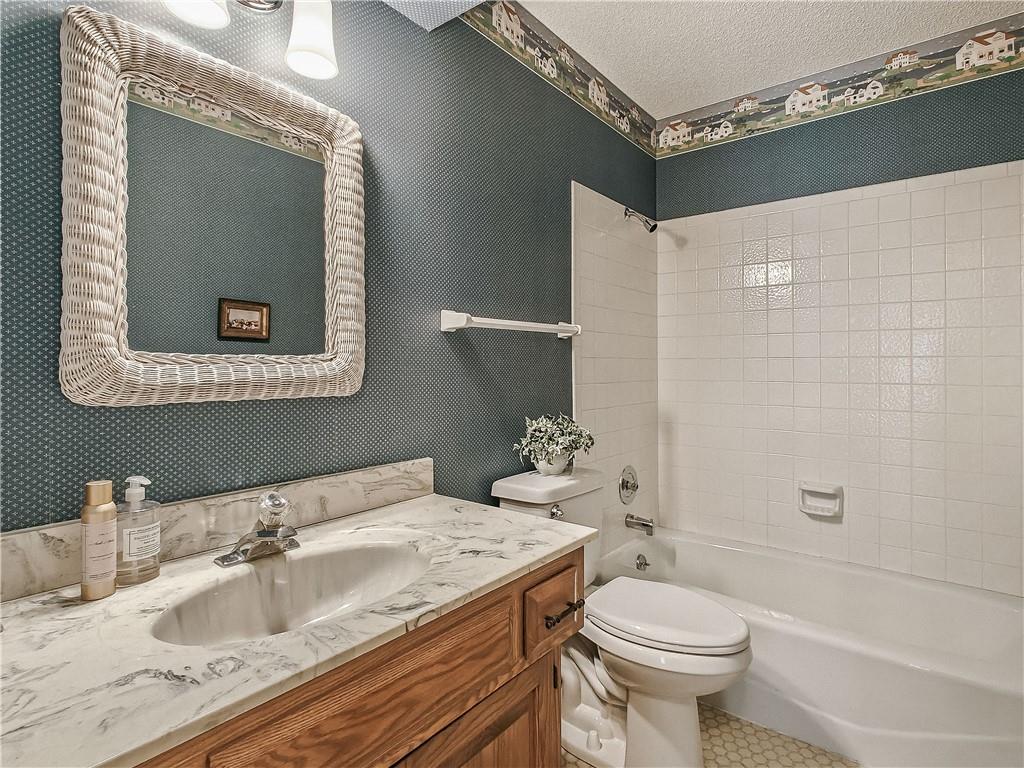 10560 Noland Road Lenexa, KS 66215 - Photo 24 of 36