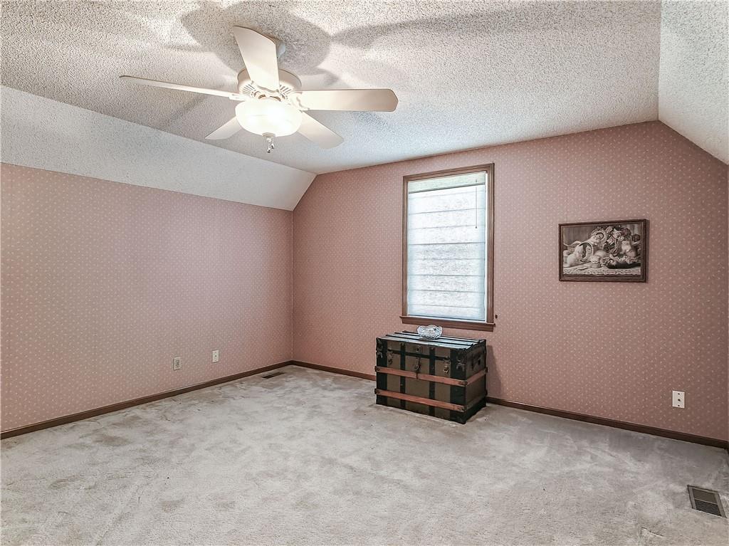 10560 Noland Road Lenexa, KS 66215 - Photo 26 of 36