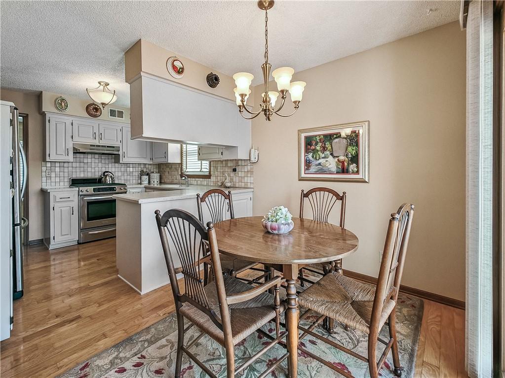 10560 Noland Road Lenexa, KS 66215 - Photo 10 of 36