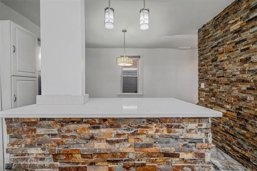 28 Coles Row McKees Rocks, PA 15136 - Photo 11 of 50 Kitchen Island