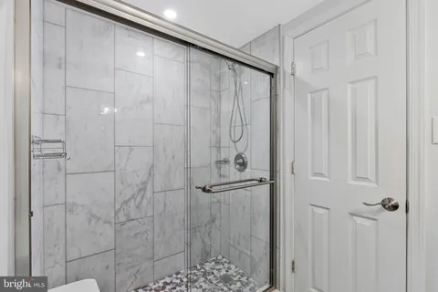 $300,000 | 2012 Colts Neck Road, Unit 21A, Reston, VA 20191