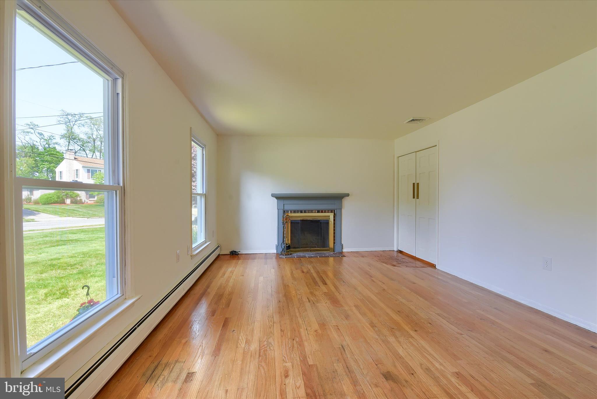 308 Glenn Road Camp Hill, PA 17011 - Photo 6 of 35